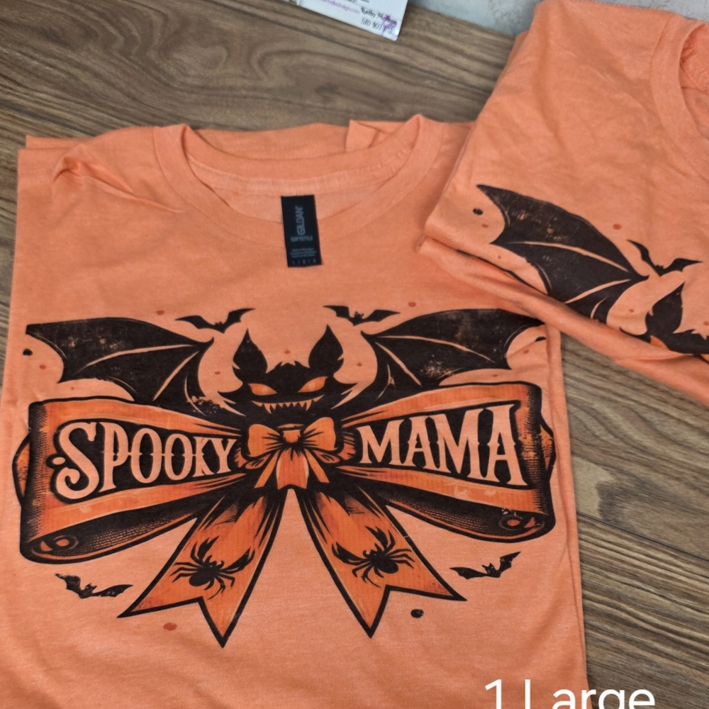 Orange Spooky Mama Short Sleeve Tee